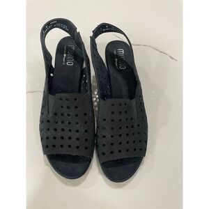 Munro Women's Mickee Black Nubuck Slingback Peep Toe Block Heel‎ Sandals 8N
